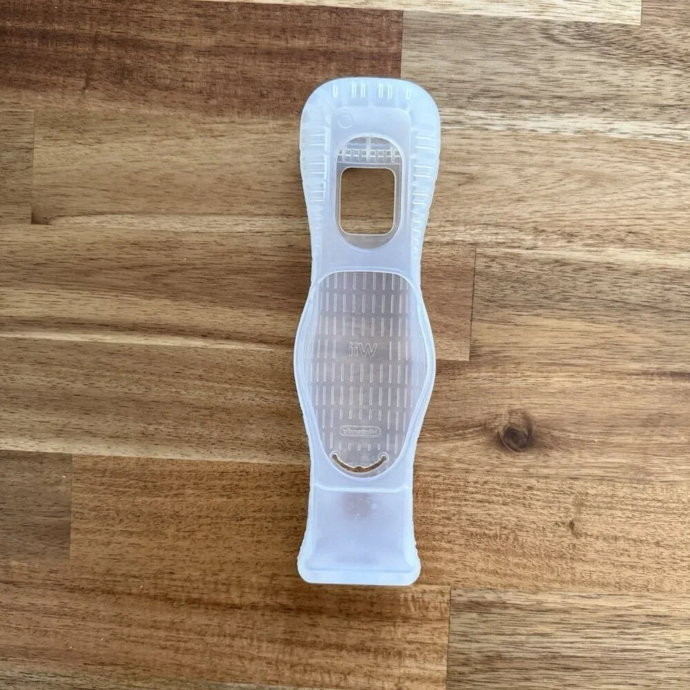 4‎ OEM Nintendo Wii Remote Silicone Rubber Grip Sleeve Motion Plus RVL-027